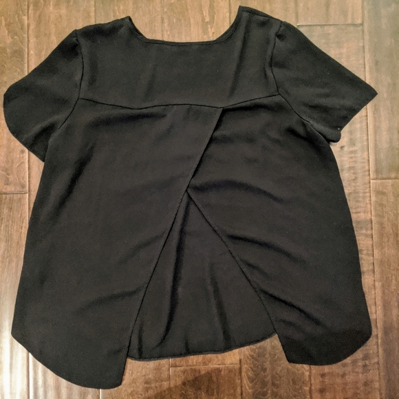 Butterfly Black Blouse - Picture 2 of 3